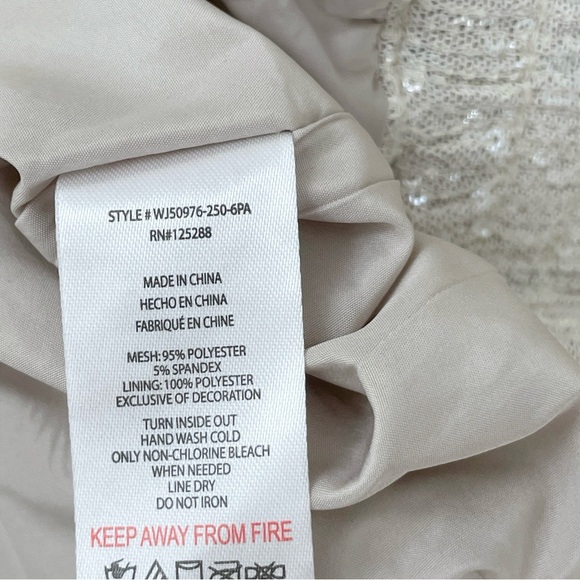 Jason Wu Sequin Cropped Jacket - Picture 3 of 3